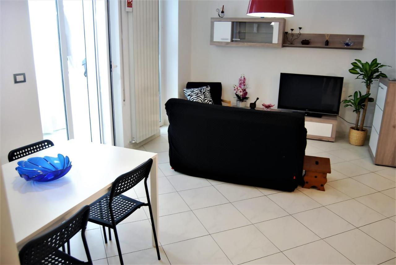 Apartament Costa Del Molo - Casa E Lavoro Vado Ligure Zewnętrze zdjęcie